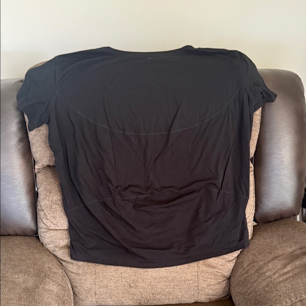 Source Unknown Black Short Sleeve Women's Tee